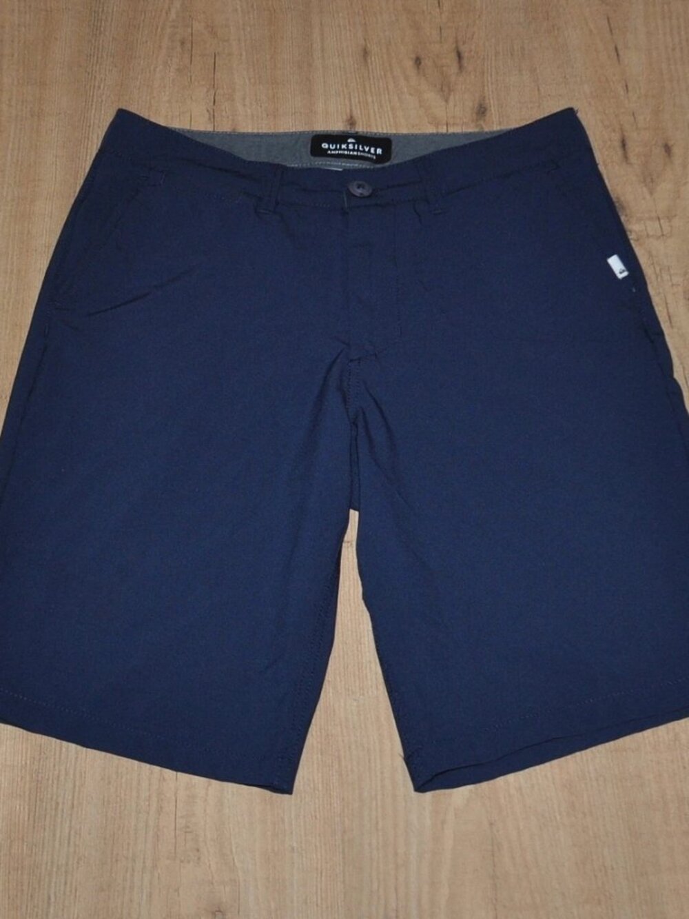 QUIKSILVER HYBRID men's navy shorts size 30